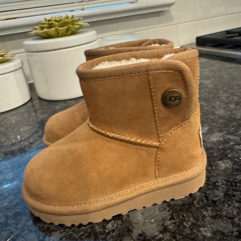 UGG Chestnut Shearling Boots